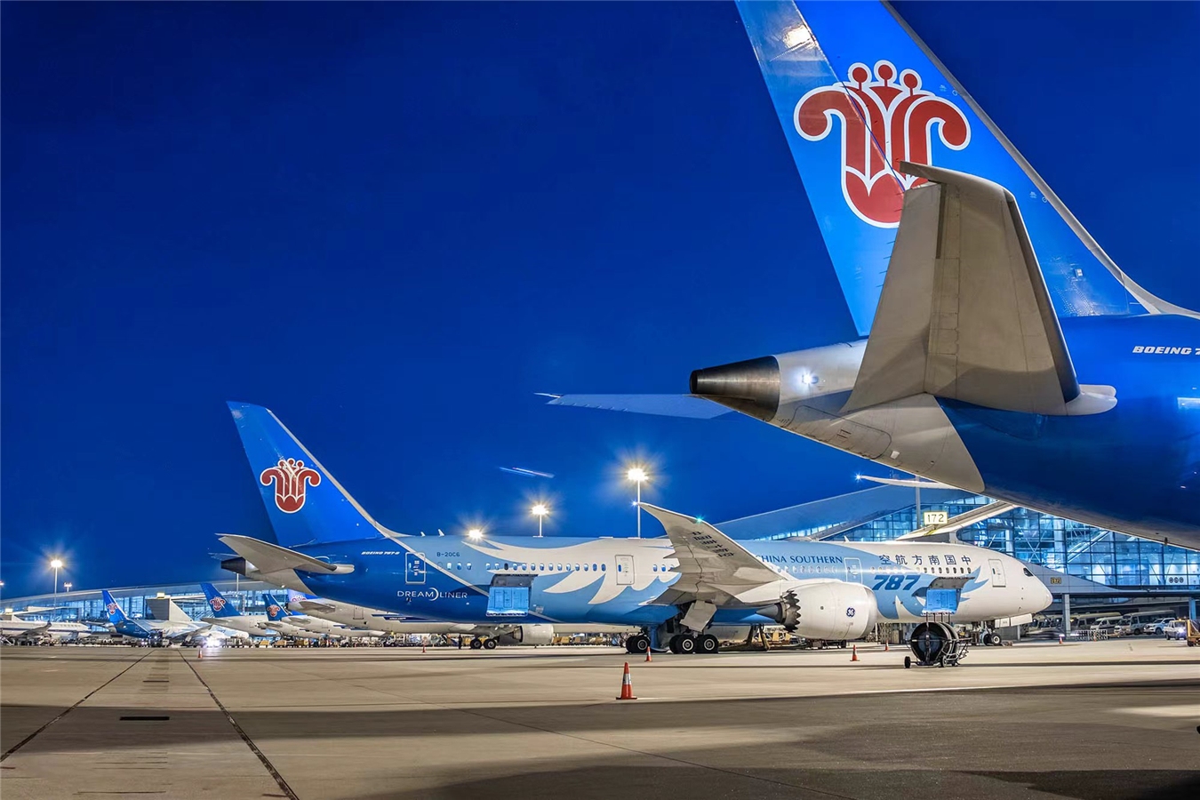 南航集团顺利实现2023航空安全年(图3) 南航集团顺利实现2023航空安全年(图3)